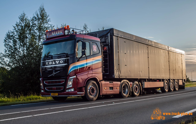 P8040890 TRUCKS 2016 powered by www.truck-pics.eu