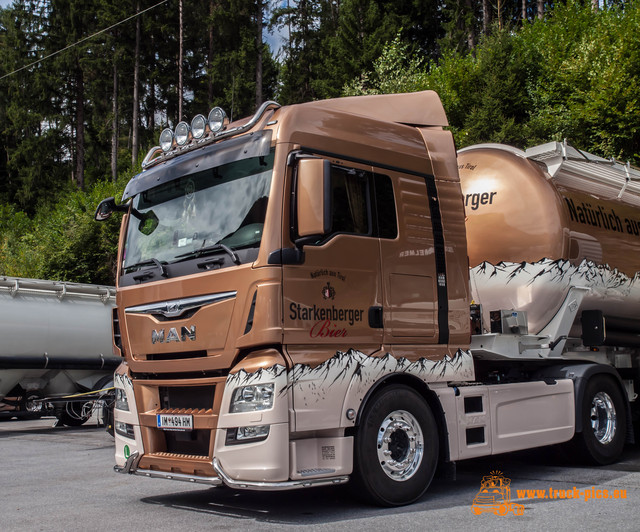 P9052067 TRUCKS 2016 powered by www.truck-pics.eu