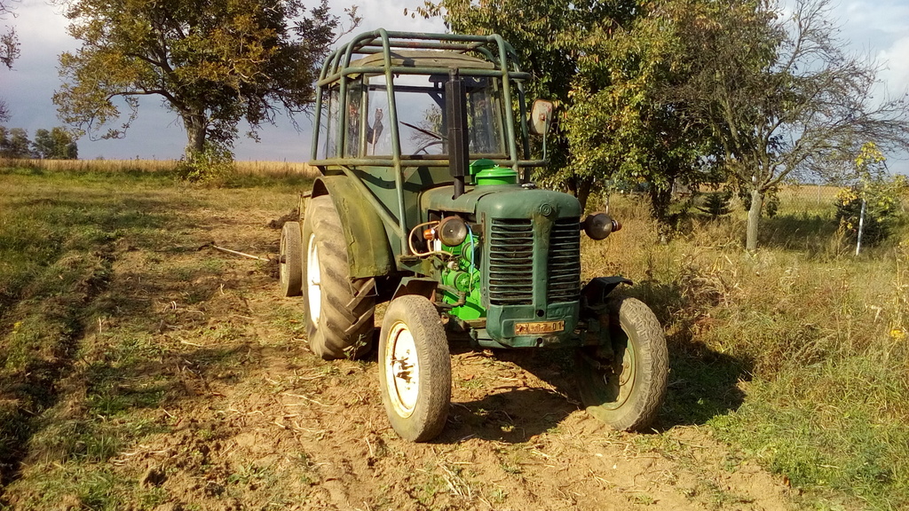 ZetorSuper50 m55a - tractor real