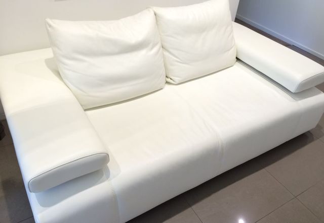 white-leather-lounge  Leather King Specialist