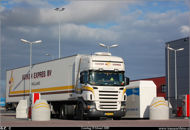DSC 1379-border Kuiken Expres - Kampen