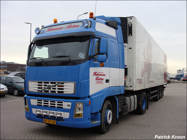 Hatzmann-Betten Truckfoto's