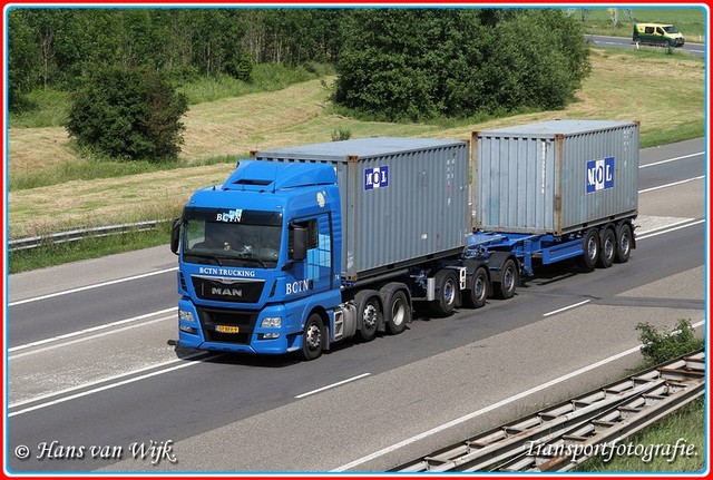 07-BFV-9-BorderMaker Container Trucks
