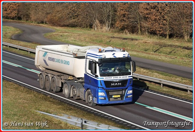 59-BHK-4  B-BorderMaker Kippers Bouwtransport