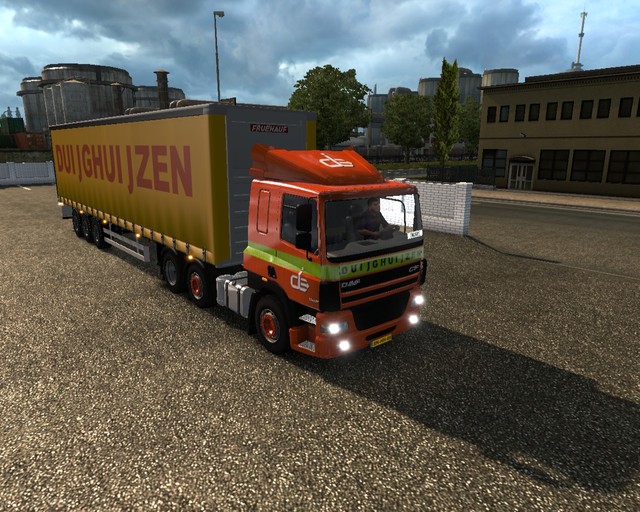 ets2 Daf 85 CF lowcab 6x2 + Fruehauf zeiltrailer w prive skin ets2