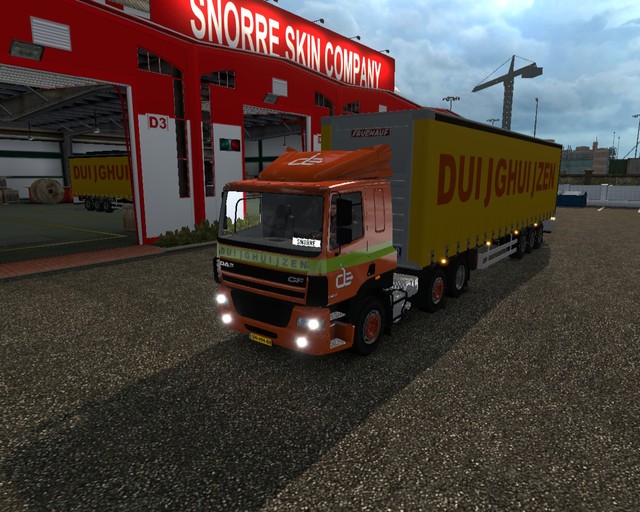 ets2 Daf 85 CF lowcab 6x2 + Fruehauf zeiltrailer w prive skin ets2