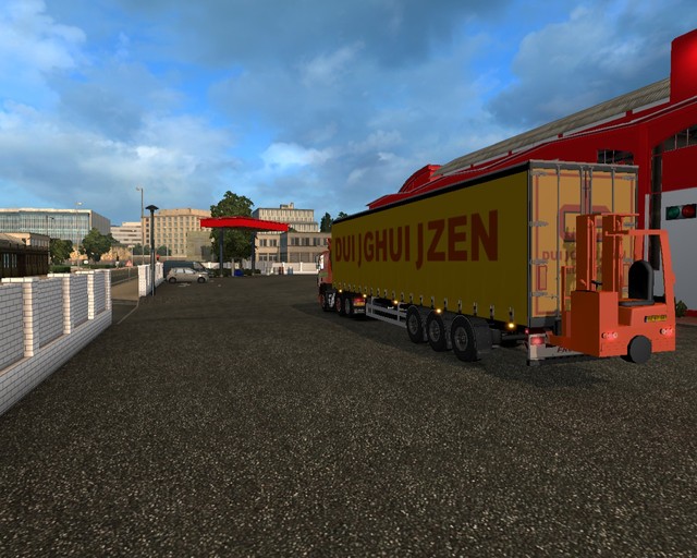 ets2 Daf 85 CF lowcab 6x2 + Fruehauf zeiltrailer w prive skin ets2