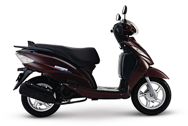 TVS SCOOTY WEGO - 8 MOTORCYCLES