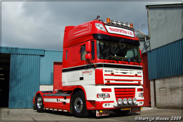 Transportena & Zn Daf XF105 - 510 Vrachtwagens