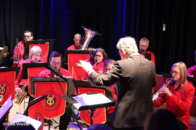 R.Th.B.Vriezen 08-01-2017 0171 Arnhems Fanfare Orkest & Muziekvereniging Heijenoord NieuwJaarsConcert K13 Velp zondag 8 januari 2017