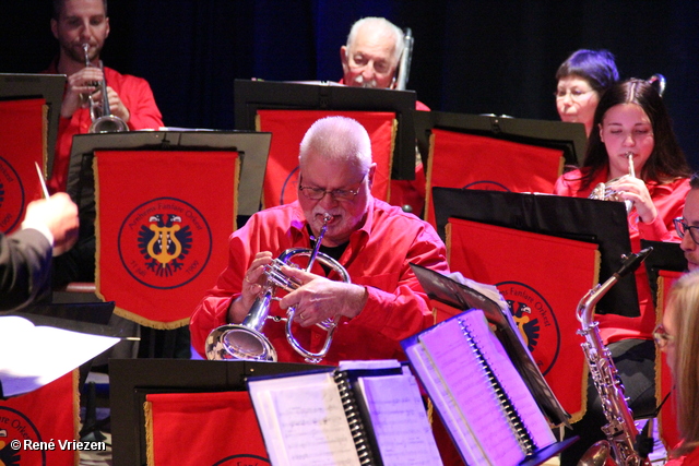 R.Th.B.Vriezen 08-01-2017 0181 Arnhems Fanfare Orkest & Muziekvereniging Heijenoord NieuwJaarsConcert K13 Velp zondag 8 januari 2017