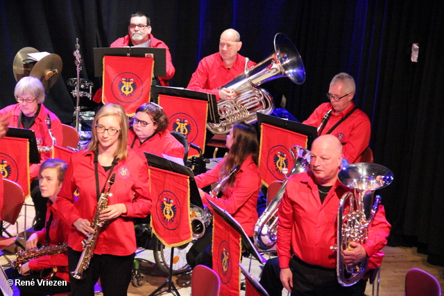 R.Th.B.Vriezen 08-01-2017 0212 Arnhems Fanfare Orkest & Muziekvereniging Heijenoord NieuwJaarsConcert K13 Velp zondag 8 januari 2017