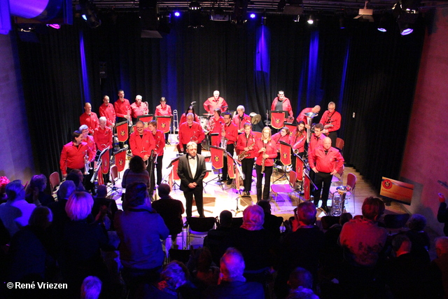 R.Th.B.Vriezen 08-01-2017 0363 Arnhems Fanfare Orkest & Muziekvereniging Heijenoord NieuwJaarsConcert K13 Velp zondag 8 januari 2017