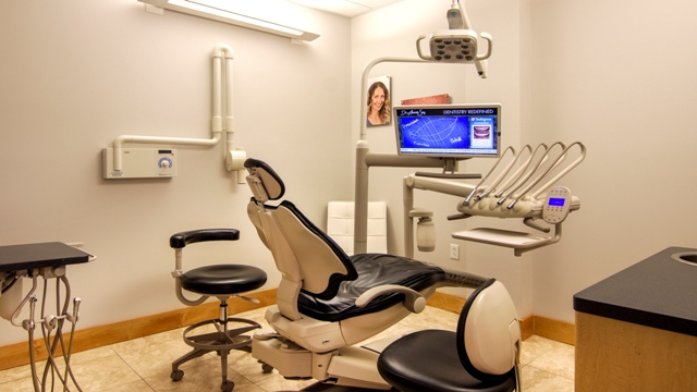 The Best Cosmestic Dentist in Charleston, SC Dr. Amanda Seay Dentistry