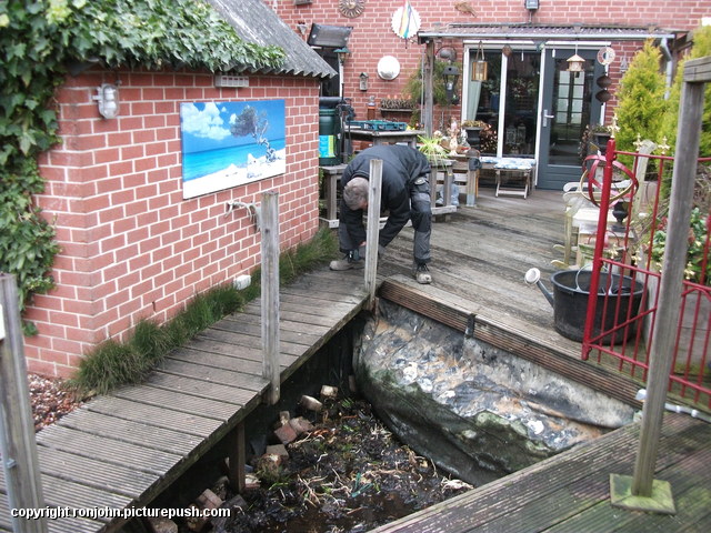 Tuin - Vijver en terras weg 09-02-17 (08) Gazon en de voorbereidingen 09+10+13+14-02-17