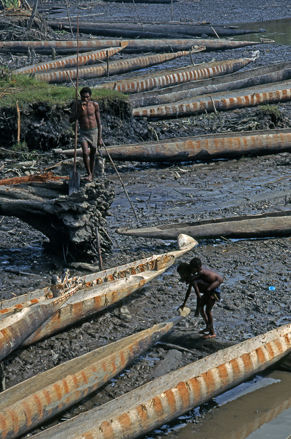 Papua-Asmat-1994-2-II-038 Dordrecht