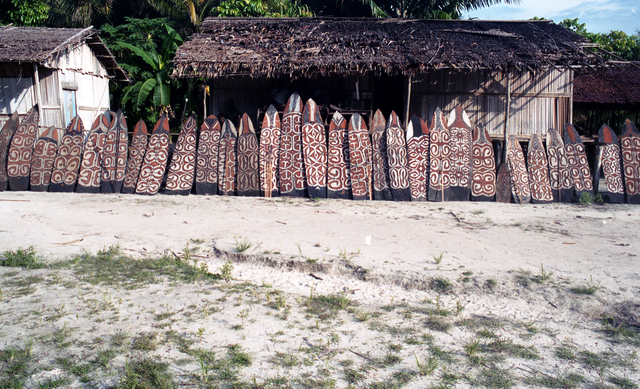 Papua-Asmat-2004-1-031 Dordrecht