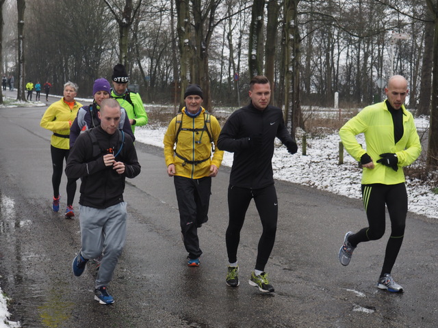 P2120139 Alpe d'Huzes Brielse brugloop 12-2-2017