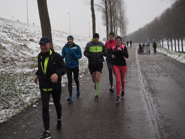 P2120160 Alpe d'Huzes Brielse brugloop 12-2-2017