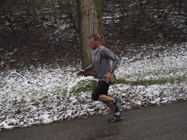 P2120167 Alpe d'Huzes Brielse brugloop 12-2-2017