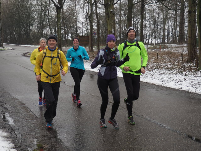 P2120200 Alpe d'Huzes Brielse brugloop 12-2-2017