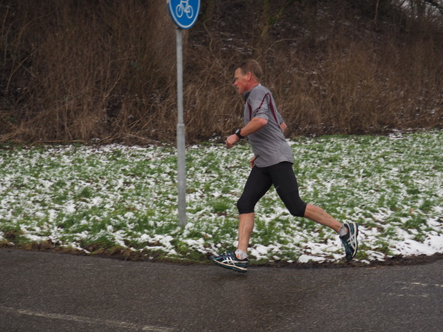 P2120210 Alpe d'Huzes Brielse brugloop 12-2-2017