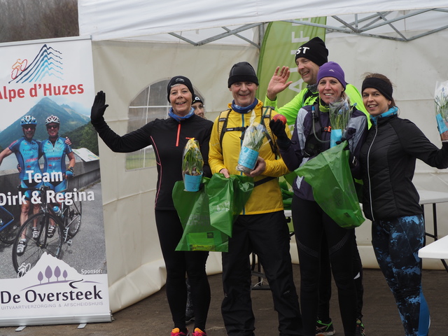 P2120324 Alpe d'Huzes Brielse brugloop 12-2-2017