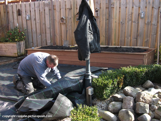 Tuin - Karwei afmaken 14-02-17 (39) Gazon en de voorbereidingen 09+10+13+14-02-17