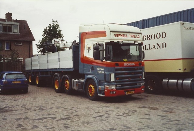 BJ-XX-86 Scania 4 serie