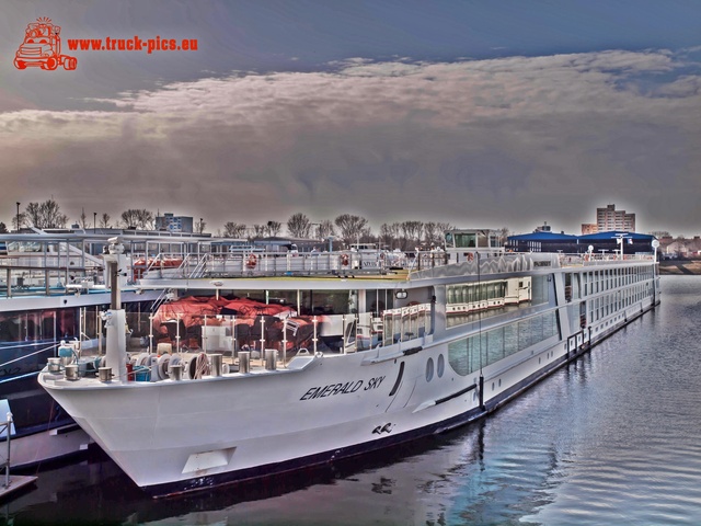 Hafen KÃ¶ln Niehl-2 Hafen KÃ¶ln Niehl, 2017, KÃ¶ln DÃ¼sseldorfer