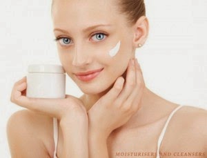 How to Moisturize Your Face & Skin http://yoursantiagingserum.com/derma-natural-revitalizing-moisturizer/