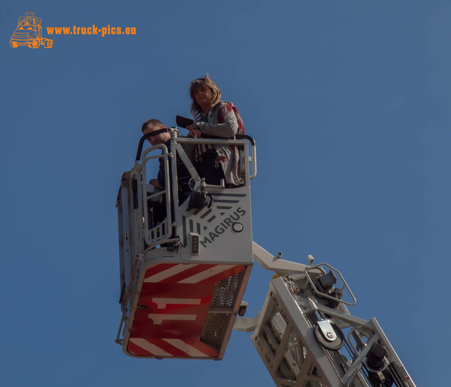 Aktion -Rettungsgasse bilden--46 Aktion "Rettungsgasse bilden" powered by STEINER Transporte, Siegen und www.nadelzauberdeluxe.de