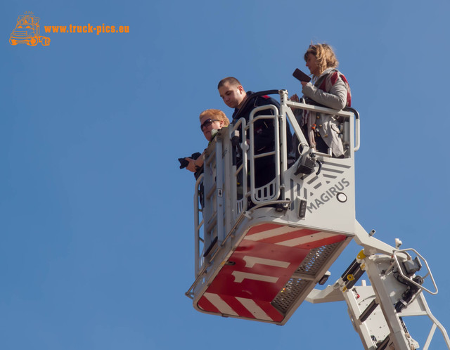 Aktion -Rettungsgasse bilden--53 Aktion "Rettungsgasse bilden" powered by STEINER Transporte, Siegen und www.nadelzauberdeluxe.de