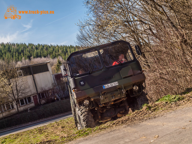 Aktion -Rettungsgasse bilden--126 Aktion "Rettungsgasse bilden" powered by STEINER Transporte, Siegen und www.nadelzauberdeluxe.de