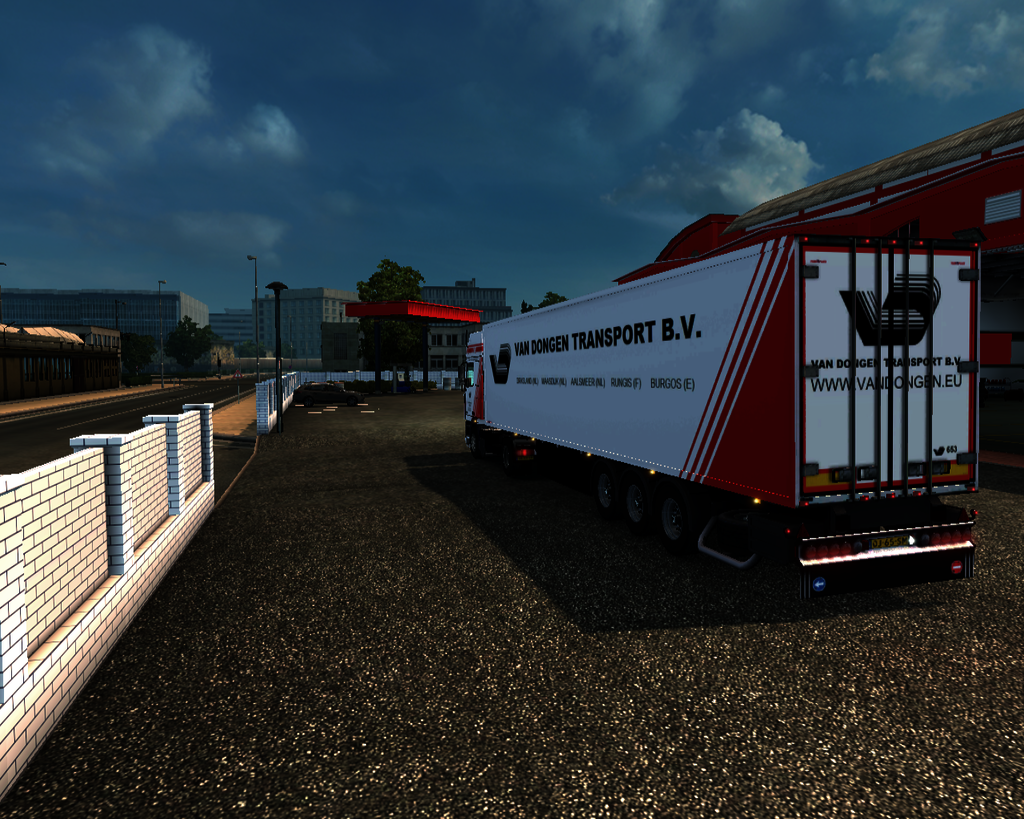 ets2 Daf 95 ATI spacecab 4x2  Schmitz coolliner G  - prive skin ets2