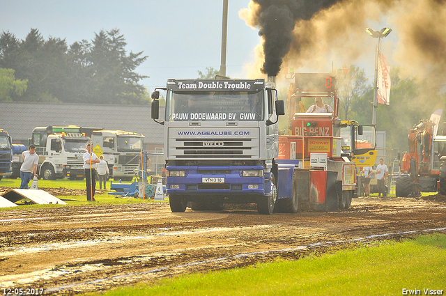 12-05-2017 Stroe 009-BorderMaker 12-05-2017 Stroe