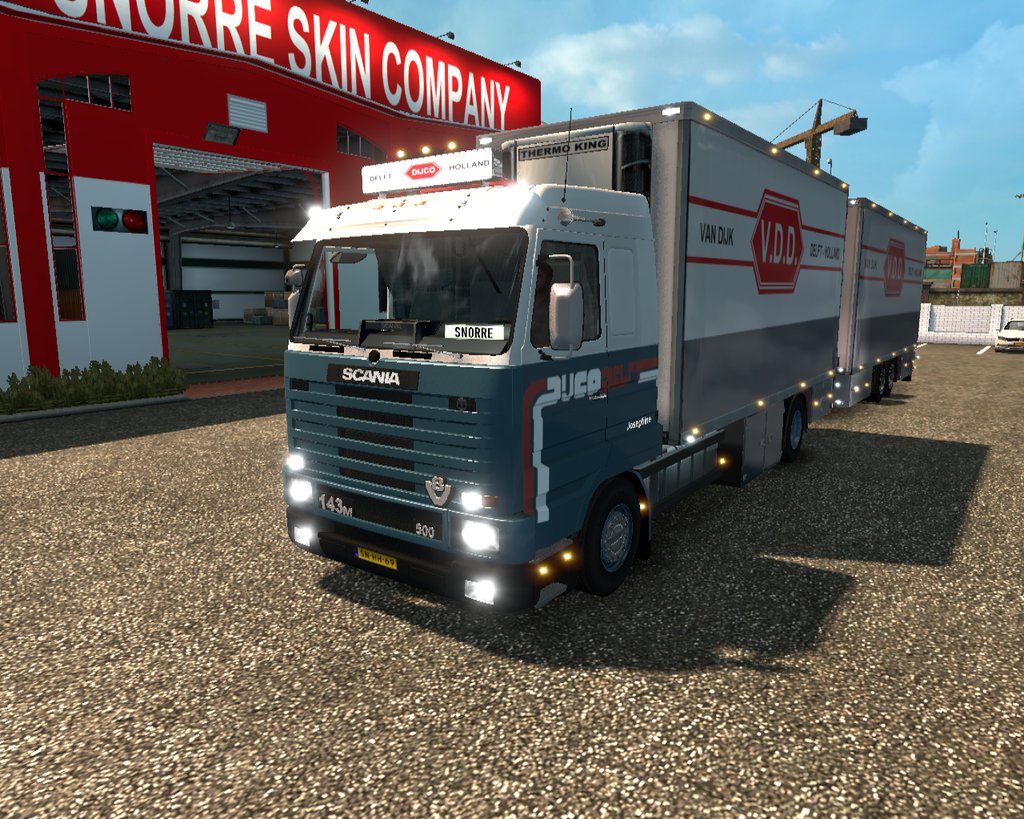 ets2 Scania 143M 500 V8 4x2 bdf + 2 asser tandem v - prive skin ets2