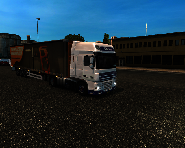 ets2 Daf XF 105 4x2 + Schuifzeiltrailer met forkli prive skin ets2