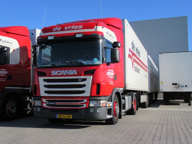 1 BZ-HJ-49 Scania R Series 1/2