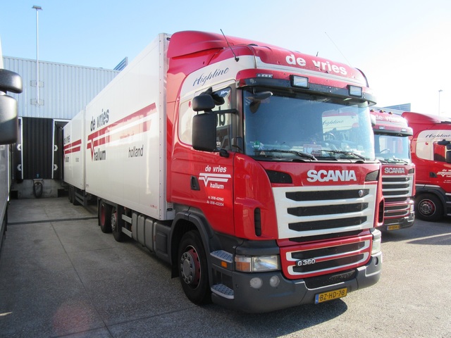 32 BZ-HD-78 Scania R Series 1/2