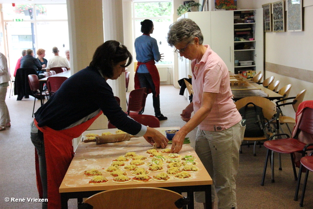 R.Th.B.Vriezen 20170616 133 SWOA-MindMix-Resto van Harte_Regenboog Kook WorkShop_vrijdag 16juni2017