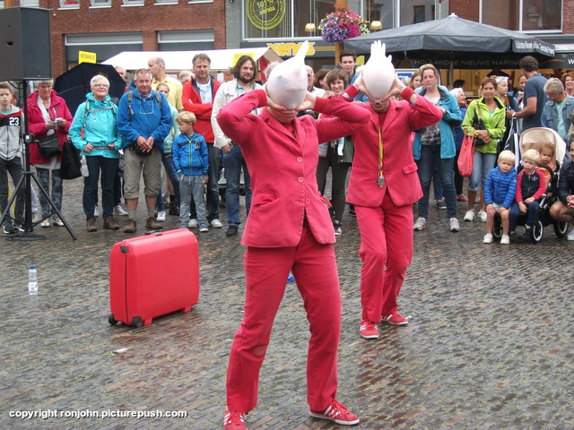 John op Straattheaterfestival 24-06-17 9 Various Outdoors from 2002 to present