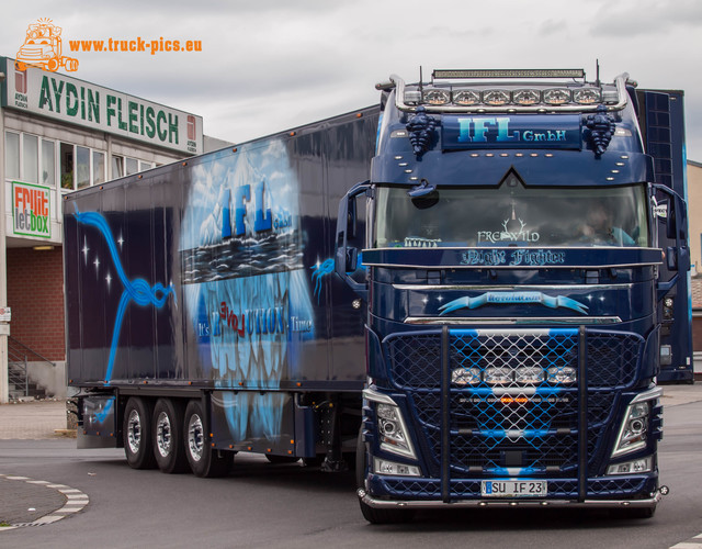 IFL Volvo, Night Fighter-43 Der VOLVO "Night Fighter" der Firma IFL in KÃ¶ln powered by www.truck-pics.eu