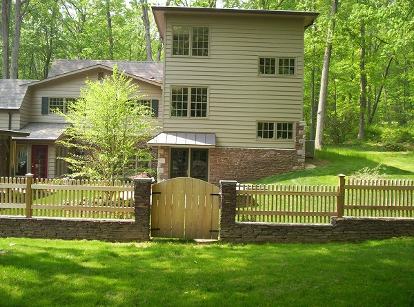 Custom fence and retaining wall Princeton NJ Greenleaf Lawn and Landscape Inc
