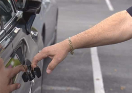 Car Door Unlocking Locksmith In Tampa Florida