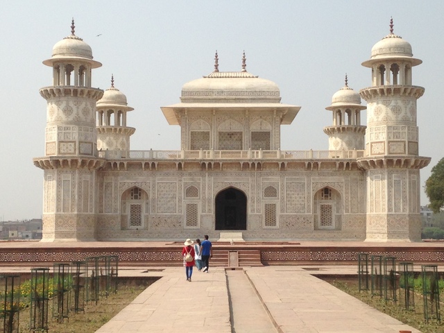 6 Days Golden Triangle Tour Travel Agents in India