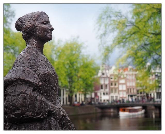 Amsterdam Statue Netherlands