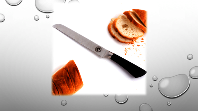 Serrated Bread Knife - Cake Knife - Ultimate Kitch Serrated Knife