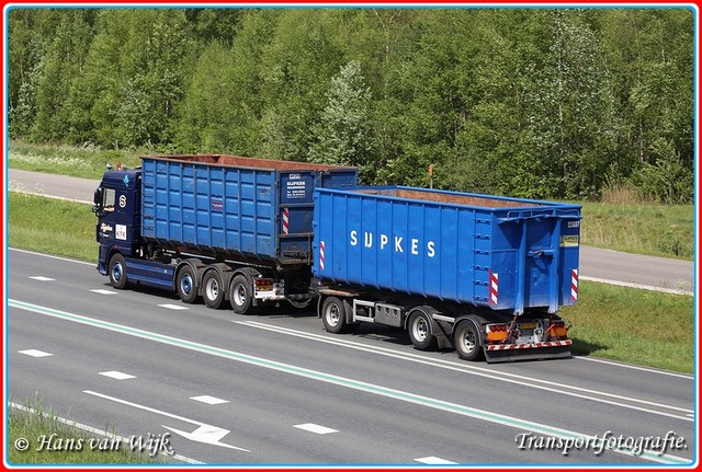12-BBD-1  C-BorderMaker Container Kippers