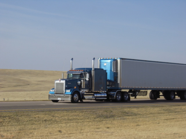 CIMG9945 Trucks